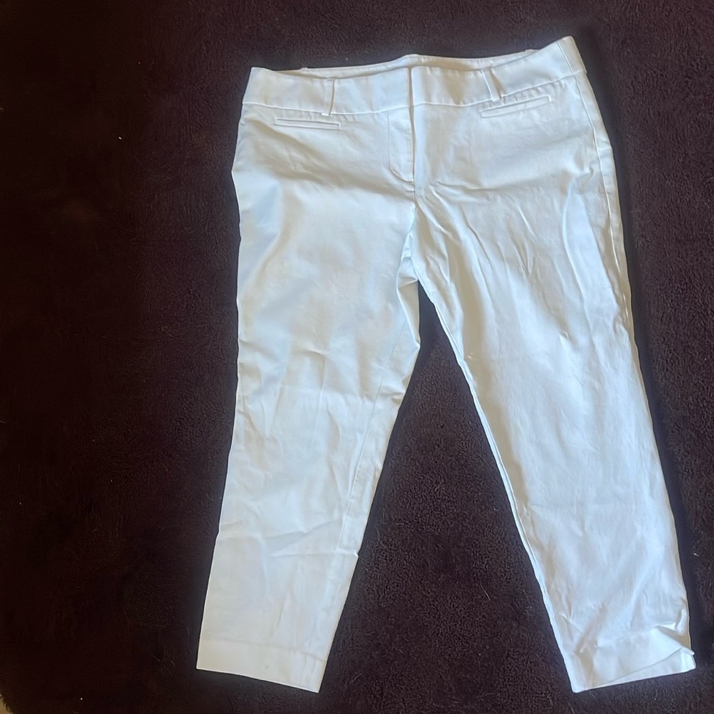 LOFT White Capri Pants